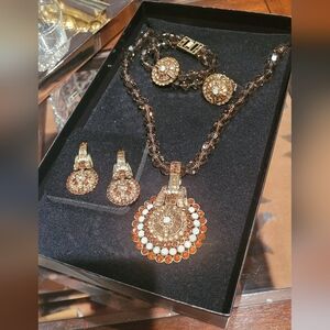 Heidi Daus Elegant Copper, Brown, and White Jewelry Set